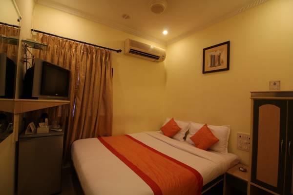 Hotel City Palace Mumbai Bagian luar foto