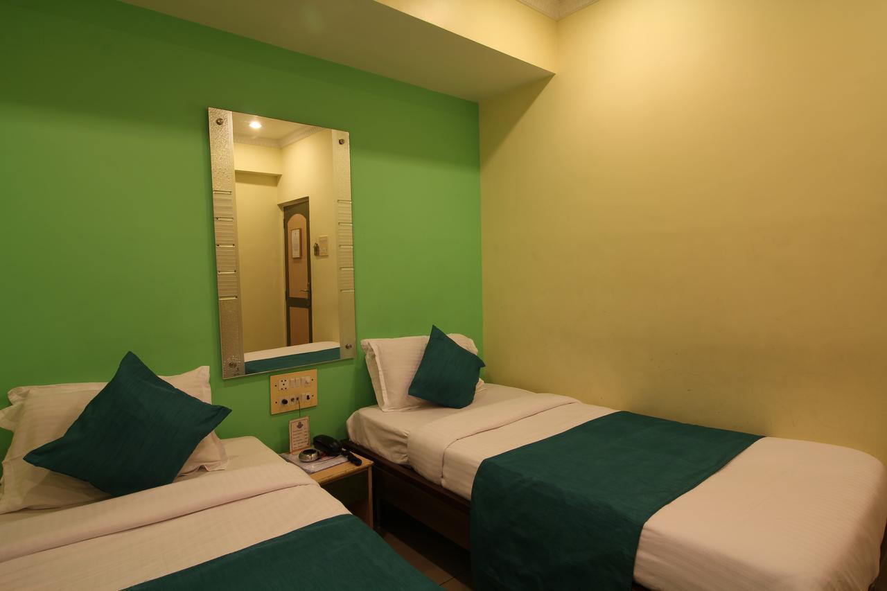 Hotel City Palace Mumbai Bagian luar foto